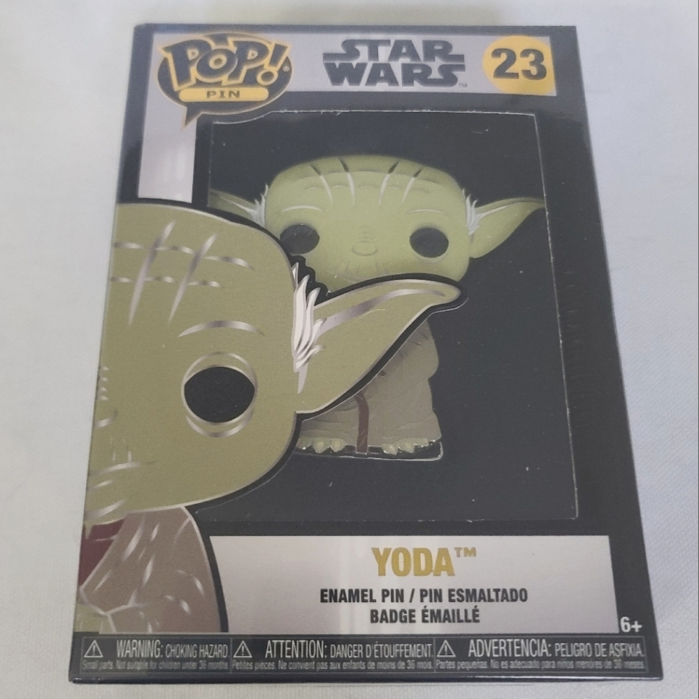 Pop! Yoda enamel pin NIB